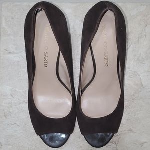 8.5W Franco Sarto Peeptoe Wedges